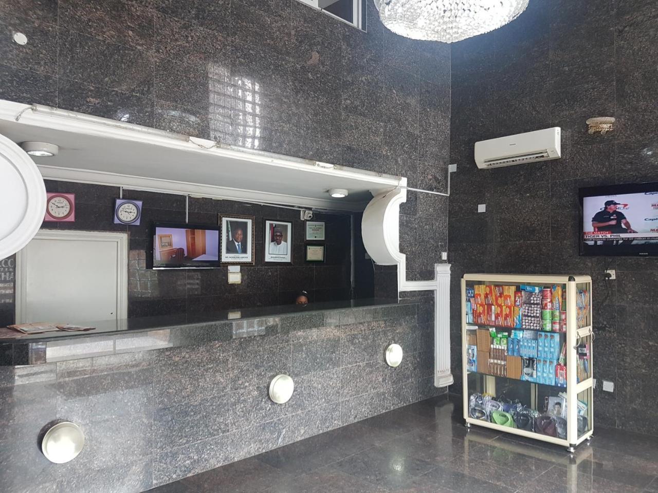 Chamcce Hotel Ajao Лагос Экстерьер фото